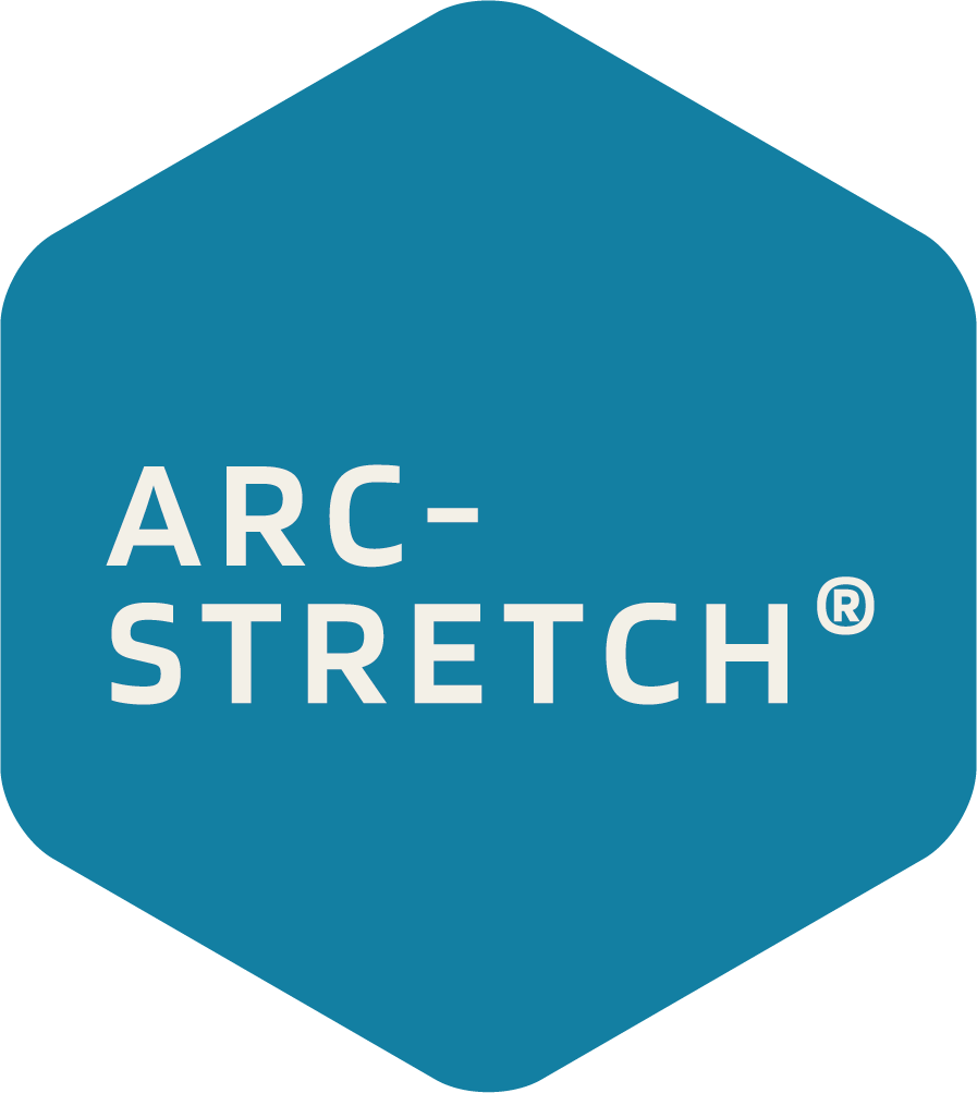 ArcStretch® to materiał przeznaczony do intensywnej aktywności. Zachowuje swoją elastyczność. Chroni przed żywiołami i zapewnia komfort bez ograniczania swobody ruchów. ArcStretch®