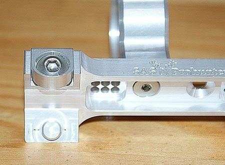 MONTAŻ STAŁY, JEDNOCZĘŚCIOWY Z OBEJMAMI 30 MM DO BLASERA DURAL