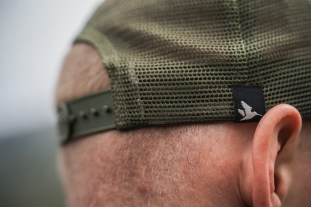 Ganister Trucker Cap - czapka z daszkiem solidna i wszechstronna