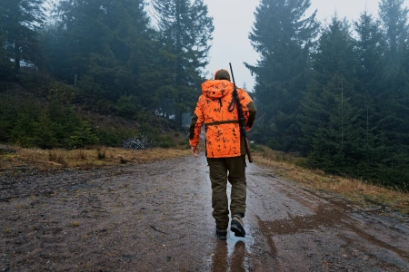 Kurtka ocieplana Helt Shield Jacket zachowaj ciepło i pozostań widoczny na polowaniu zbiorowym