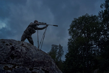 Kurtka Härkila NOCTYX Hybrid Camo w kamuflażu nocnym