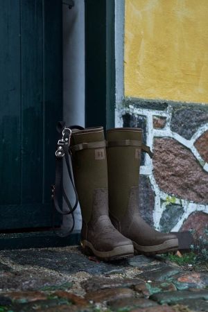 Kalosze Härkila Forester Textile Rubber- lekkie i uniwersalne z termiczną izolacją neoprenem i polarem