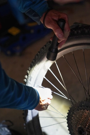 Ledlenser P6R Core, latarka akumulatorowa, 900 lm