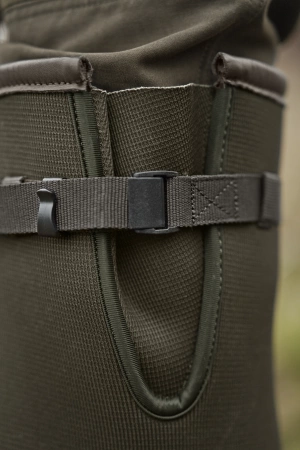 Kalosze Härkila Forester Textile Rubber- lekkie i uniwersalne z termiczną izolacją neoprenem i polarem