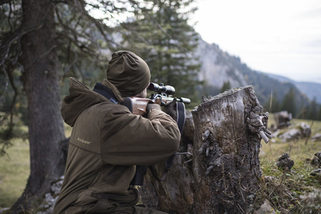 Komin Deerhunter Rusky Silent NeckTube - wielofunkcyjny