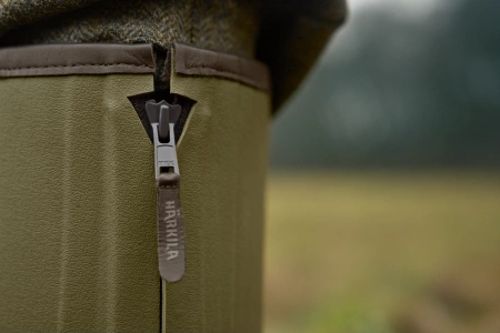 Kalosze Härkila Forester Zip - uniwersalne całoroczne z suwakiem