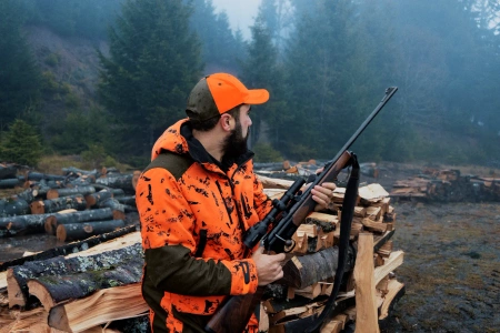 Kurtka ocieplana Helt Shield Jacket zachowaj ciepło i pozostań widoczny na polowaniu zbiorowym