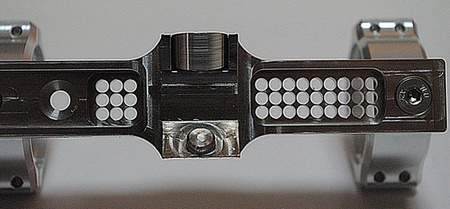 MONTAŻ STAŁY, JEDNOCZĘŚCIOWY Z OBEJMAMI DO BLASERA INOX