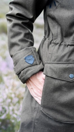 Kurtka damska Eira Sif Northern Hunting - uniwrslana z membraną i kapturem