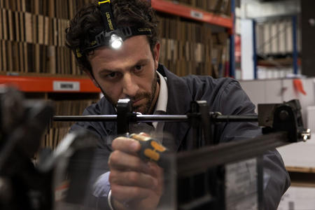 Ledlenser iH3, latarka przemysłowa, bateryjna, 120 lm