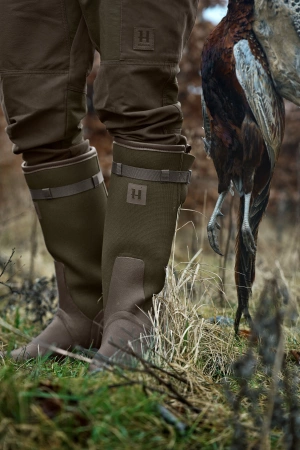 Kalosze Härkila Forester Textile Rubber- lekkie i uniwersalne z termiczną izolacją neoprenem i polarem