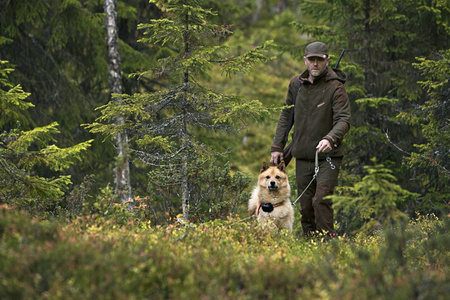 Kurtka Härkila Metso Active - z dodatkiem wełny pokryta Bionic Finish®