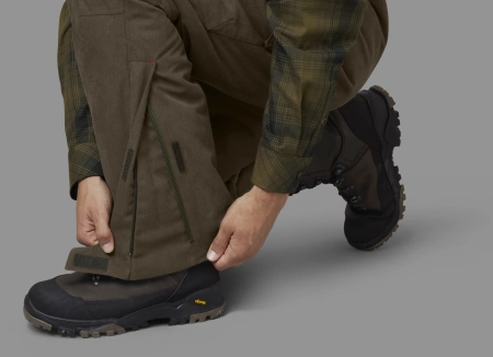 Spodnie ocieplane Driven Hunt z membraną HWS - grube i ciepłe z odpinanymi szelkami