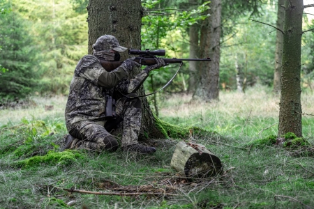 Spodnie myśliwkie Deerhunter Excape light wzmocnione Deer-X-Dura i zaimpregnowane hydrofobowo
