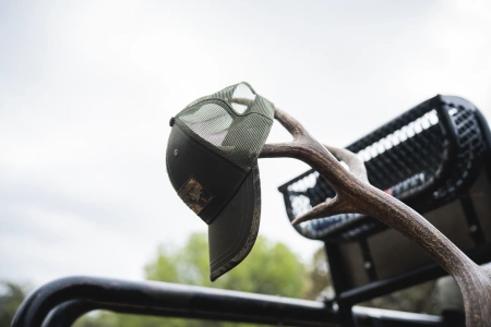 Ganister Trucker Cap - czapka z daszkiem solidna i wszechstronna