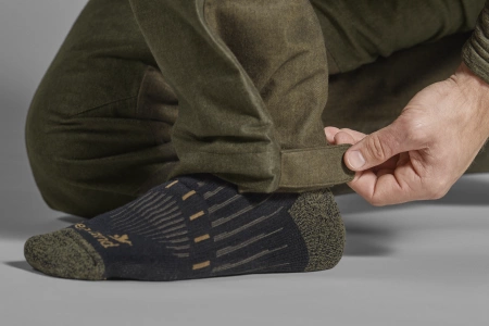 Spodnie Avail lekkie i praktyczne - skandynawski styl